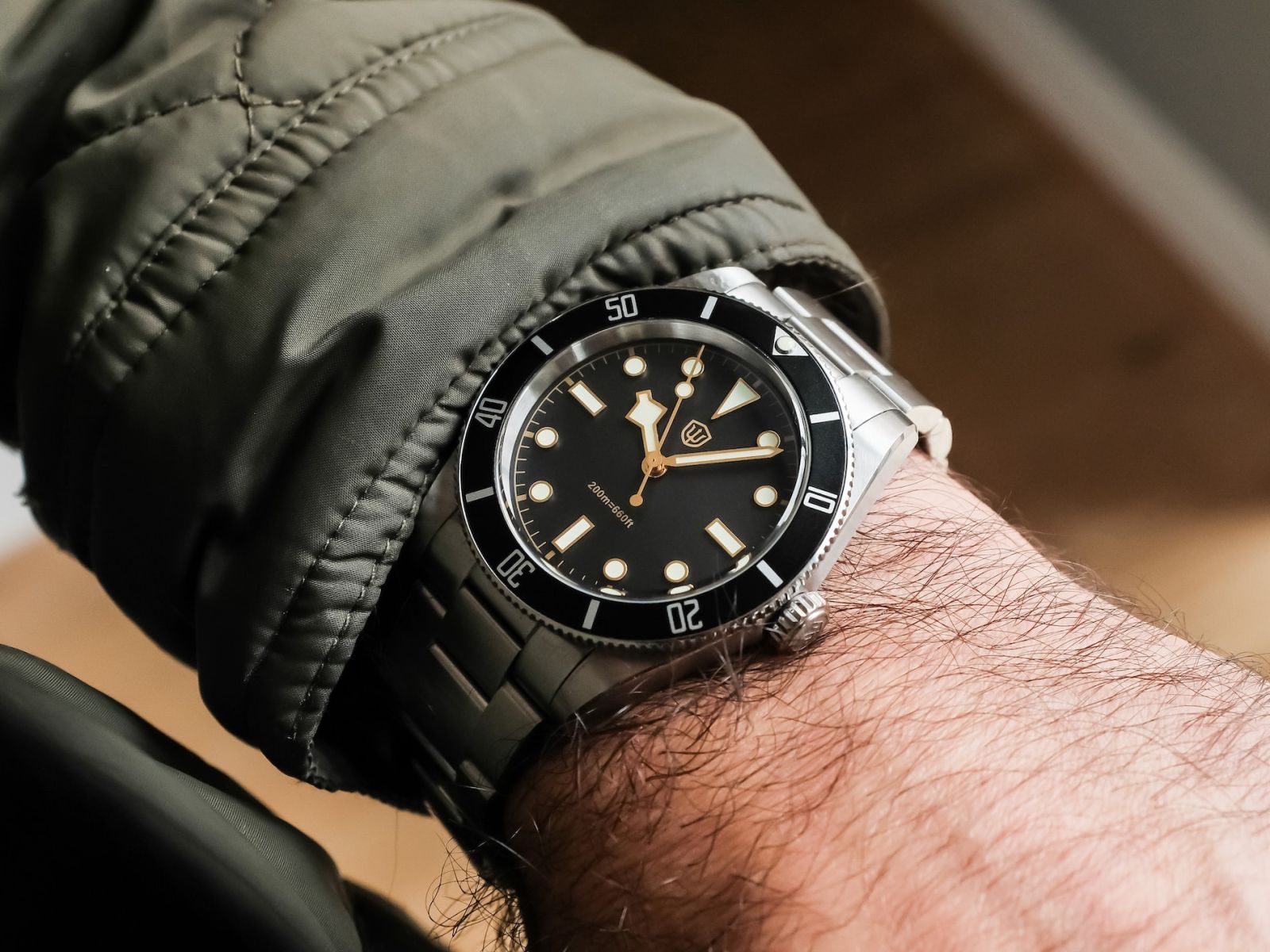 Watchdives WD7922 chronograph watch